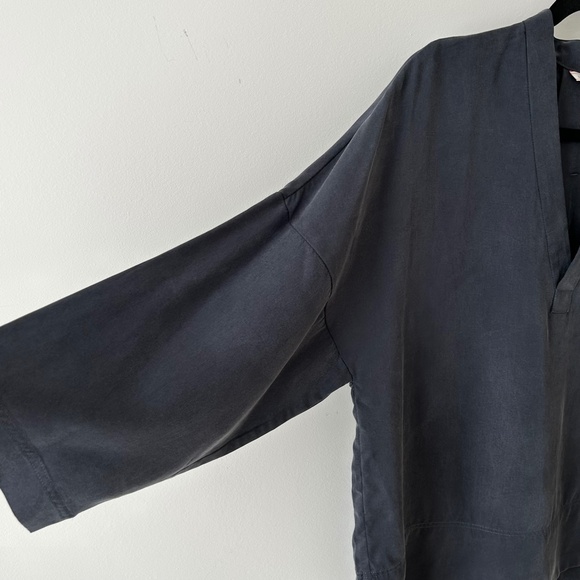 Gap Gray Blue Tencel Kimono Sleeve V-Neck Top - Picture 6 of 16